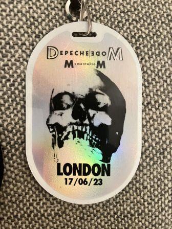 Depeche Mode Memento Mori Tour 2023 VIP Lanyard London (2) - Copie.jpg