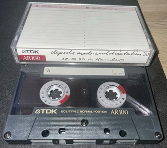 Tape-1990-10-28.jpg